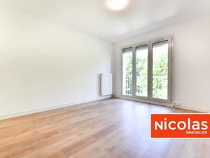 Vente appartement 3 pièces 57 m² à Antony (92160)  230 000 €