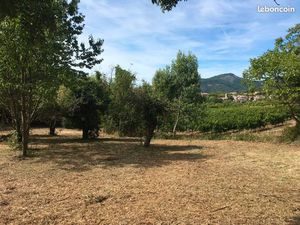 Terrain Constructible à Joannas  Ardèche Méridionale