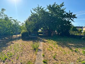 Vente terrain 465 m² à Sable-sur-sarthe (72300)  33 990 €