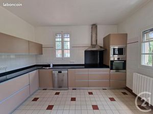 Maison 5 pièces 188 m²