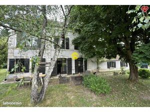 Maison 8 pièces 154 m²