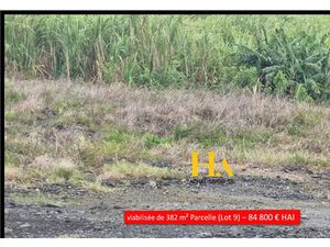 Vente terrain 382 m² à Sainte rose (97439)  84 800 €