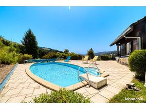 Chalet 5 pièces 180 m²