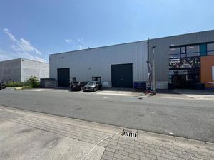 Bien professionnel à louer à Mariakerke € 2.600 (LB0PO) - Structura Biz | Zimmo