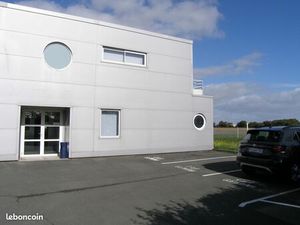 Superbes bureaux à louer