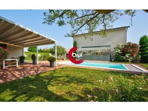 Maison Saint-Cyr-sur-le-Rhône 240 m² T-8 à vendre  830 000 €