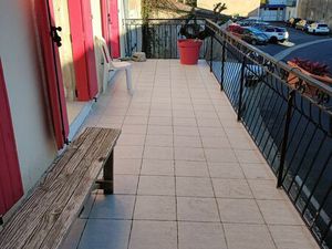 Maison vigneronne+2terrasses+hangar