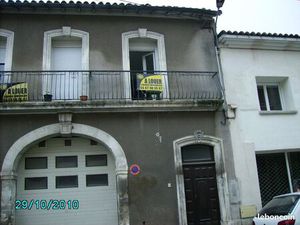 Parking/box 1 pièce 10 m²