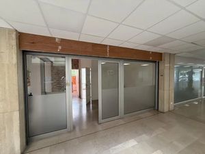 Bureau 30 m2 à Fréjus