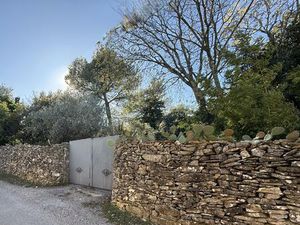 A Vendre sur Terrain de 1700m2 Mazet Style Villa Secteur les Hauts de Nimes