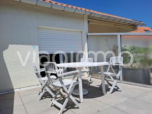 LA BAULE MARCHE- VIAGER LIBRE APPARTEMENT T2 STATIONNEMENT ET CAVE