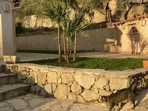 Location maison 6 pièces 200 m² à Le Rouret (06650)  3 240 €