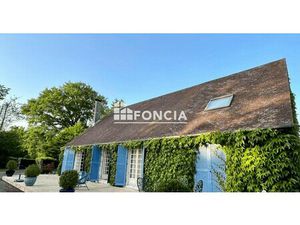 Maison de luxe à vendre à Saint-Gatien-des-Bois