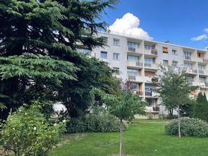 Vente appartement 3 pièces 50 m² à Villejuif (94800)  245 000 €