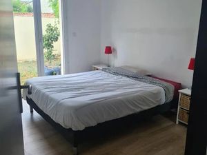 Location meublée chambre 1 pièce 11 m² à Sainte-Soulle (17220)  400 €