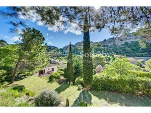 Maison de luxe à vendre aux Les Baux-de-Provence