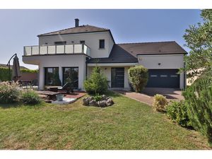 Achat Maison 5 pièces 156m² LAVAU 10150