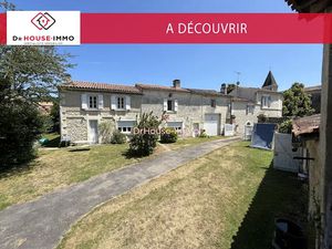 Vente maison 8 pièces 213 m² à Sireuil (16440)  345 000 €