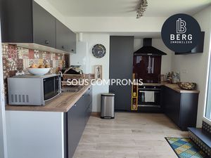 SOUS COMPROMIS PLOUHINEC APPARTEMENT A VENDRE PROCHE DU BOUR