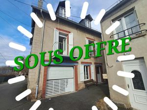 Vente maison 4 pièces 100 m² à Allanche (15160)  85 000 €