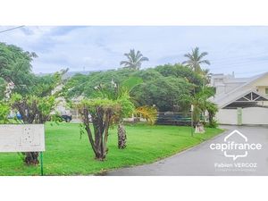 Terrain à vendre SAINT DENIS 485m2 353 000€