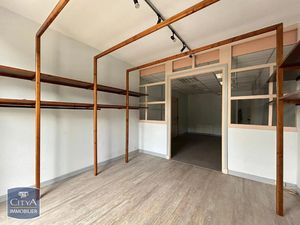 Local professionnel à louer 38 m² - Bayonne (64) - 675€