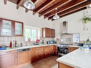 Maison de caractère  très beau grenier aménageable