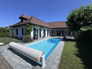 Vente maison 7 pièces 178 m² à Cluses (74300)  525 000 €