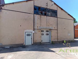 Entrepot à la rochefoucauld