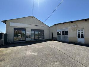Vente commerce 7 pièces 800 m² Le Bouchaud (03130)