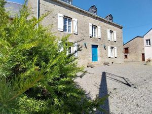Vente villa 7 pièces 171 m² à Coësmes (35134)  250 000 €