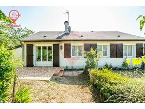 Vente maison 4 pièces 93 m² Saint-Doulchard (18230)