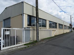 Local professionnel à vendre LE GOND PONTOUVRE 3 pièce(s) 650m2 590 000€