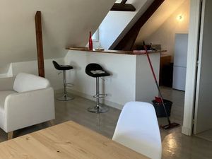 Location meublée appartement 3 pièces 56 m² à Blois (41000)  680 €