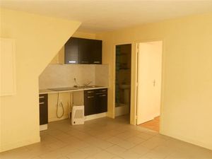 Location appartement 2 pièces 30 m² à Jargeau (45150)  425 €