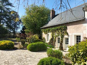 Vente Moulin Chançay 19 Pièces 720 m² <meta name="description" content="Moulin historique 