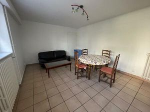 Location appartement 2 pièces 43 m² à Rodez (12000)