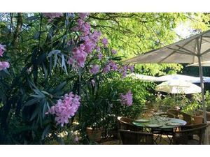 Vente commerce 9 pièces 183 m² Saint-Julien-de-Concelles (44450)