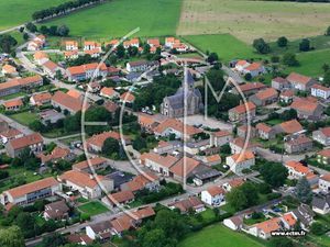 Vente terrain 1014 m² à Cheminot (57420)  139 000 €