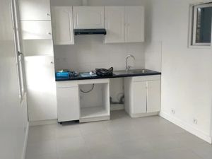 Location appartement 3 pièces 51 m² à La Fère (02800)  750 €