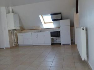 Location appartement 2 pièces 50 m² à Sens (89100)  670 €