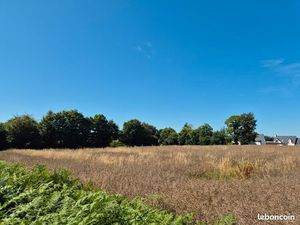 Terrain à bâtir de 671 m2 à Landrévarzec