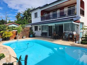 Villa 5 pièces 170 m²