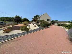 Belle Maison avec possibilité 8 hectares attenant