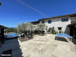 Ferme 15 pièces 387 m²