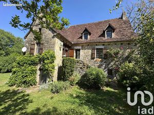 Propriété 4 pièces 140 m²