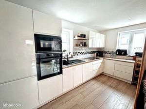 Triplex 4 pièces 88 m²