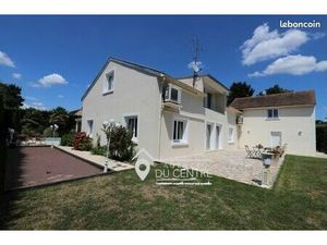 Maison 8 pièces 224 m²