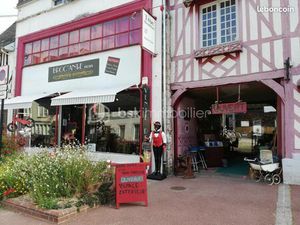 Local commercial 400 m²