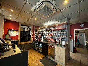 Exclusivité Nestenn : pizzéria avec murs et logement à rénover à Reichshoffen